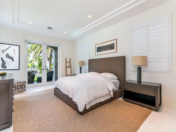 Waterfront Fort Lauderdale Vacation Estate Sleeps 12 Guests