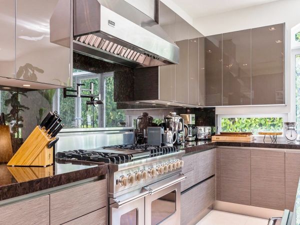 Waterfront Fort Lauderdale Vacation Estate Sleeps 12 Guests