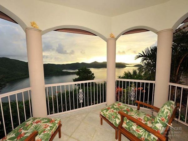St. John Home 955529