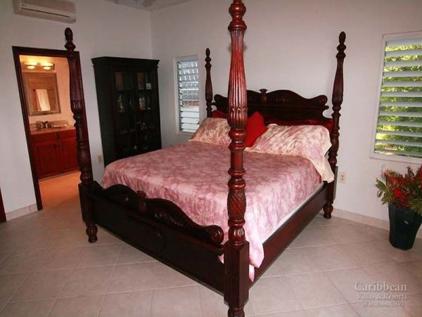 St. John Home 955529