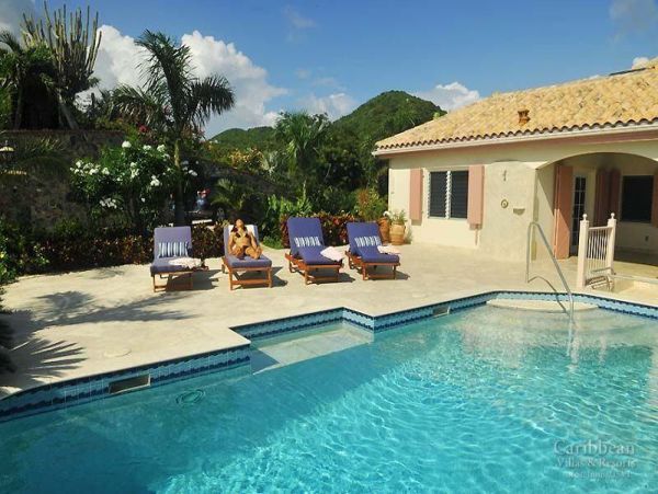 St. John Home 955529