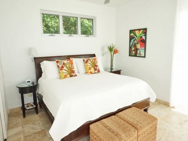 St. John Home 955534