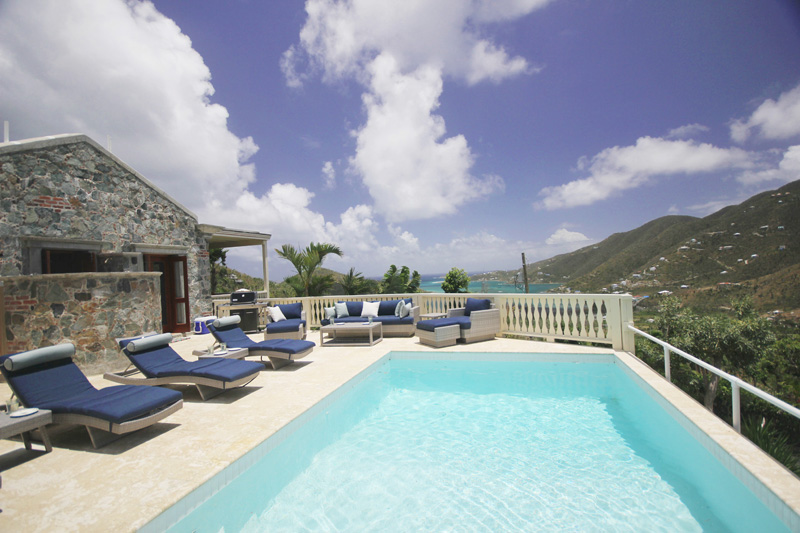 St. John Home 955535