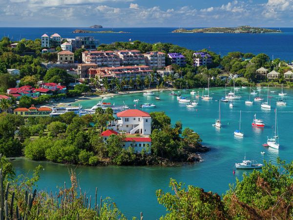 Four Bedroom Villa with Sweeping Views of Cruz Bay