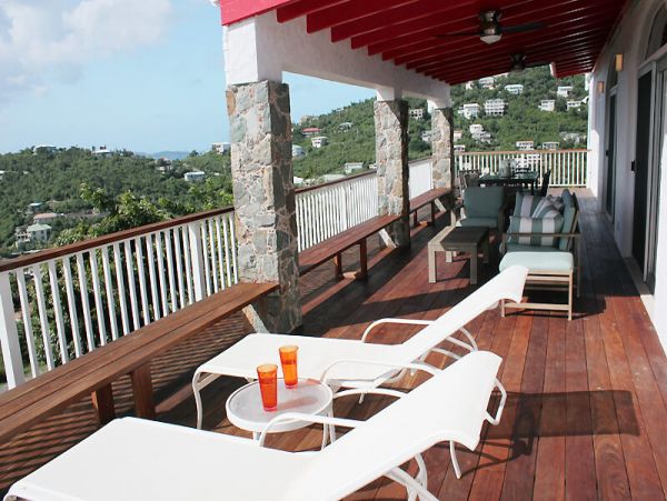 Four Bedroom Villa with Sweeping Views of Cruz Bay