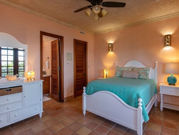 St. John Home 955541