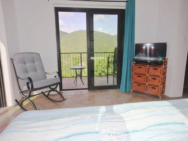 St John 3 Bedroom Villa With Private Pool & Ocean Views