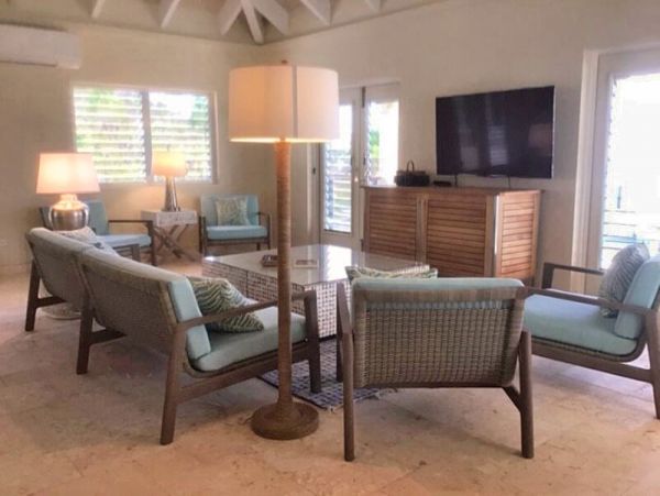 St. John Home 955548