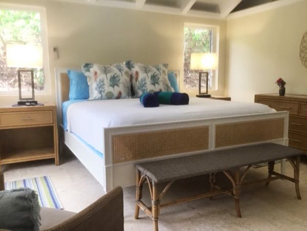 St. John Home 955548