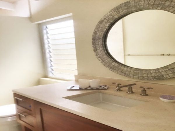 St. John Home 955548