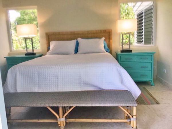 St. John Home 955548