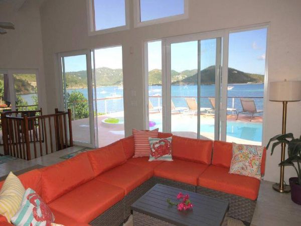 St. John Home 955551
