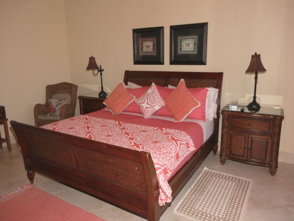 St. John Home 955552