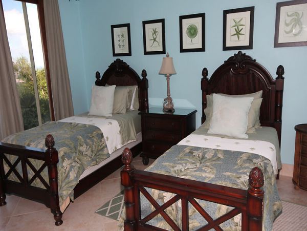 St. John Home 955552