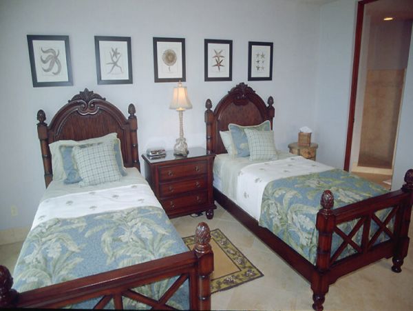 St. John Home 955552