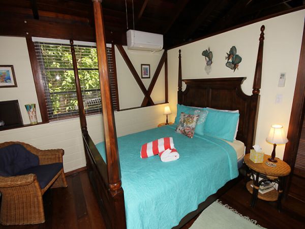 St. John Home 955558