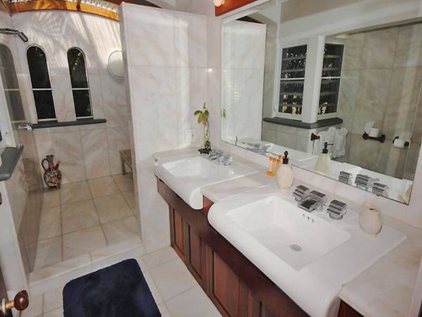 St. John Home 955559