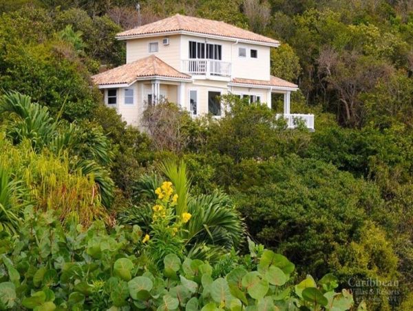 Beautiful 3 Bedroom Villa with incredible ocean views