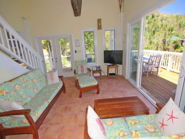 Beautiful 3 Bedroom Villa with incredible ocean views