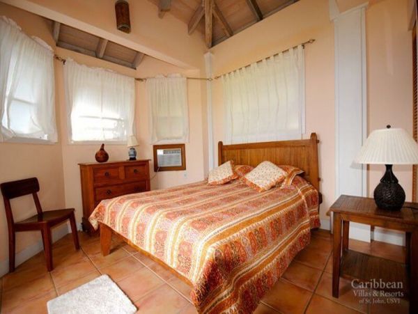 Beautiful 3 Bedroom Villa with incredible ocean views