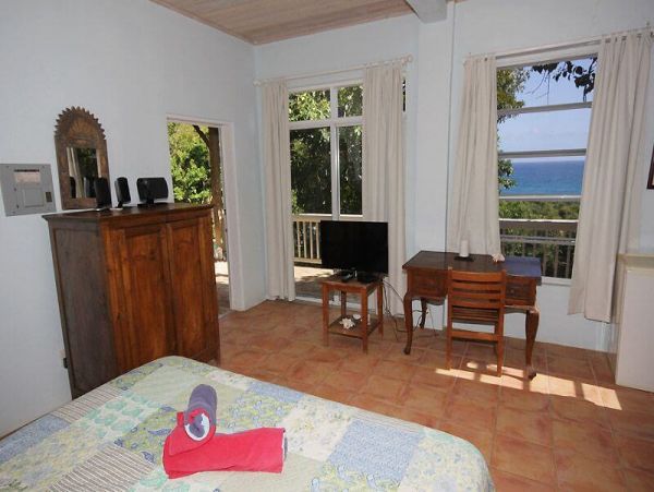 Beautiful 3 Bedroom Villa with incredible ocean views