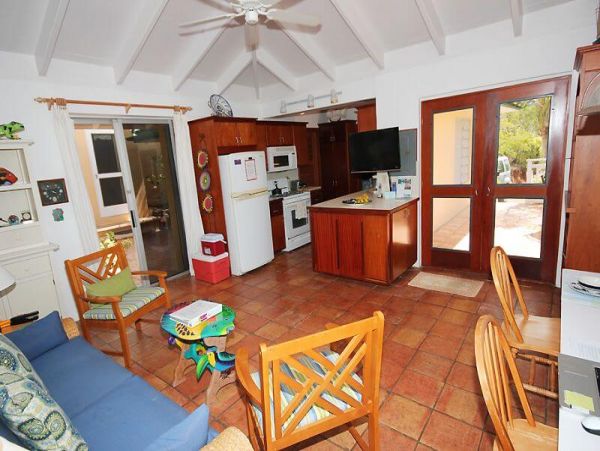 St. John Home 955564