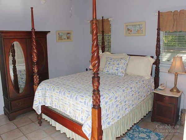 St. John Home 955566