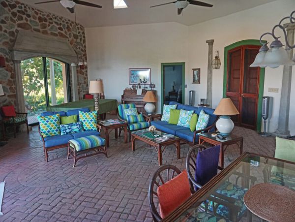 St. John Home 955567