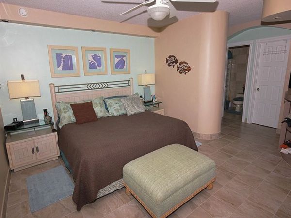 St. John Home 955568