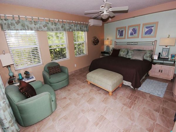 St. John Home 955568