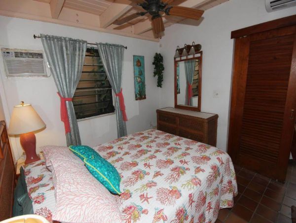 St. John Condo 955575