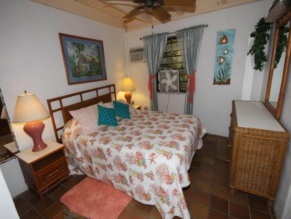 St. John Condo 955575