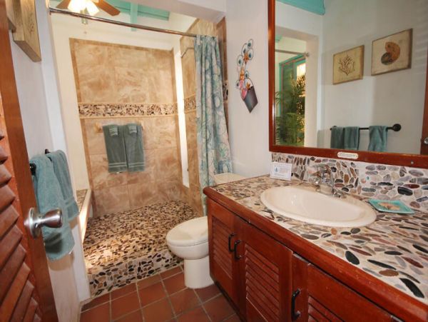 St. John Condo 955575
