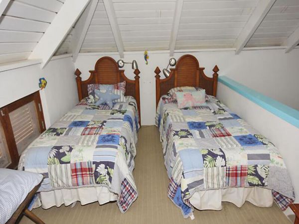 St. John Condo 955576