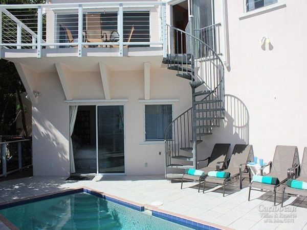 St. John Home 955580