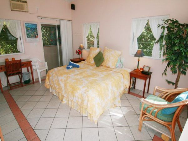 St. John Home 955580