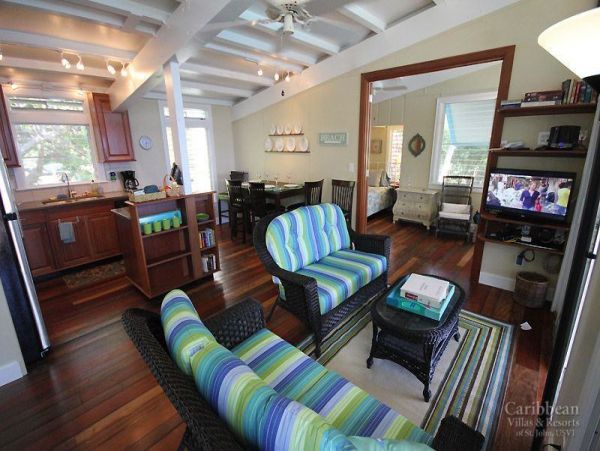 St. John Home 955583