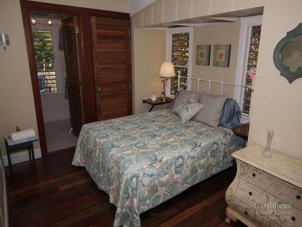 St. John Home 955583
