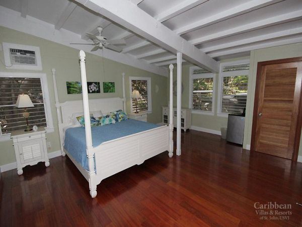 St. John Home 955583