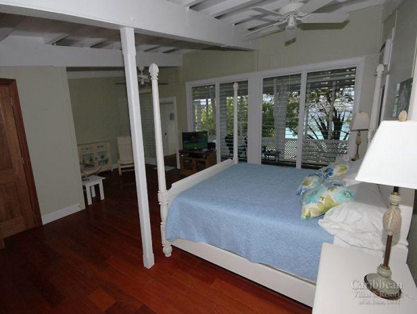 St. John Home 955583