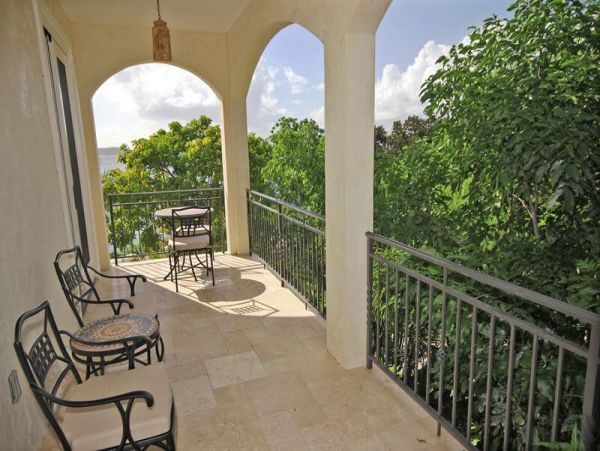 St. John Condo 955587