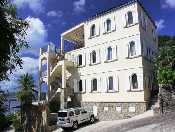 St. John Condo 955587