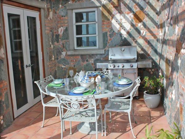 St. John Home 955590