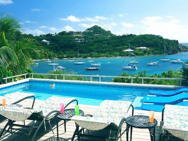 St. John Home 955592
