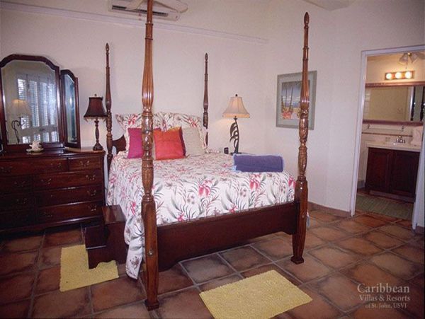 St. John Home 955592