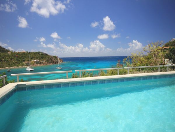 St. John Home 955592