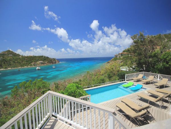 St. John Home 955592
