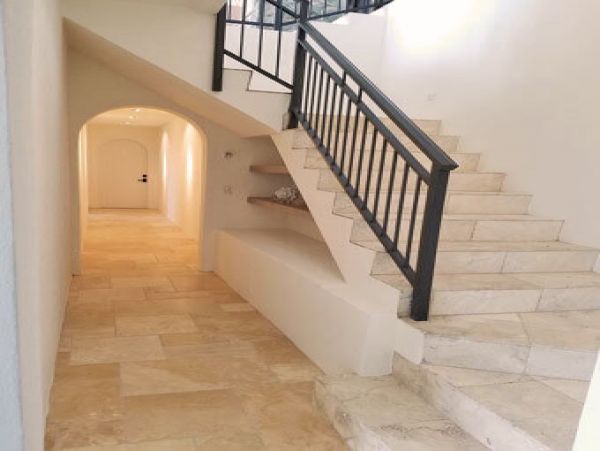 St. John Home 955593
