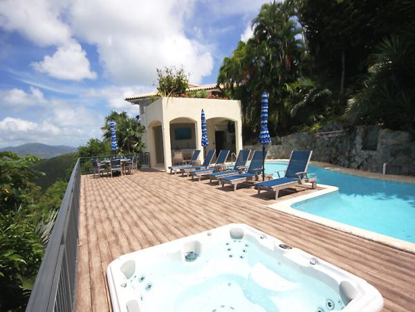 St. John Home 955593
