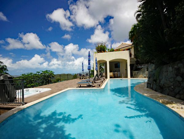 St. John Home 955593